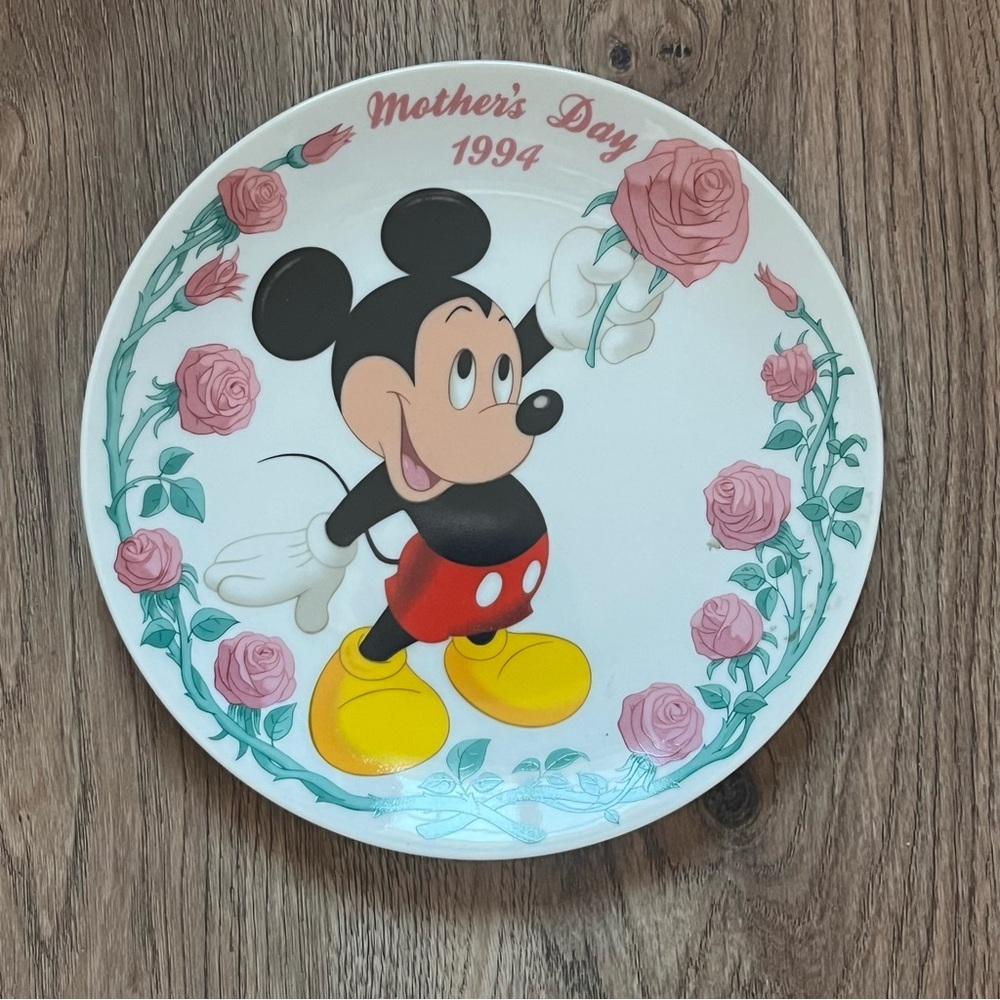 Grolier 1994 Walt Disney Mickey Mouse Mothers Day Plate Mothers Day Rose